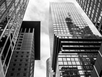 Rising Interest Rates: What It Means for Your Savings and Loans in 2023