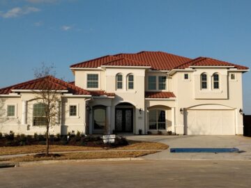 Mortgage Rates Dipped This Week: Is Now the Right Time to Buy?